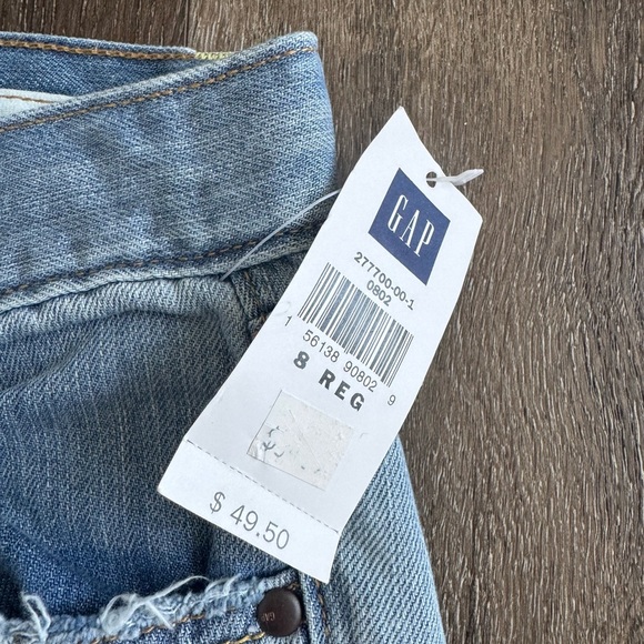 Vintage Low Rise Cropped Gap Jeans.  New with tags. Women’s size 8. - Picture 3 of 11